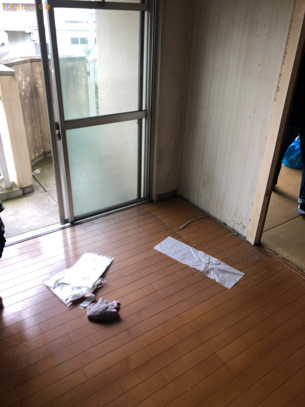 【下関市王司上町】タンス、食器棚、収納ケース、座椅子等の回収